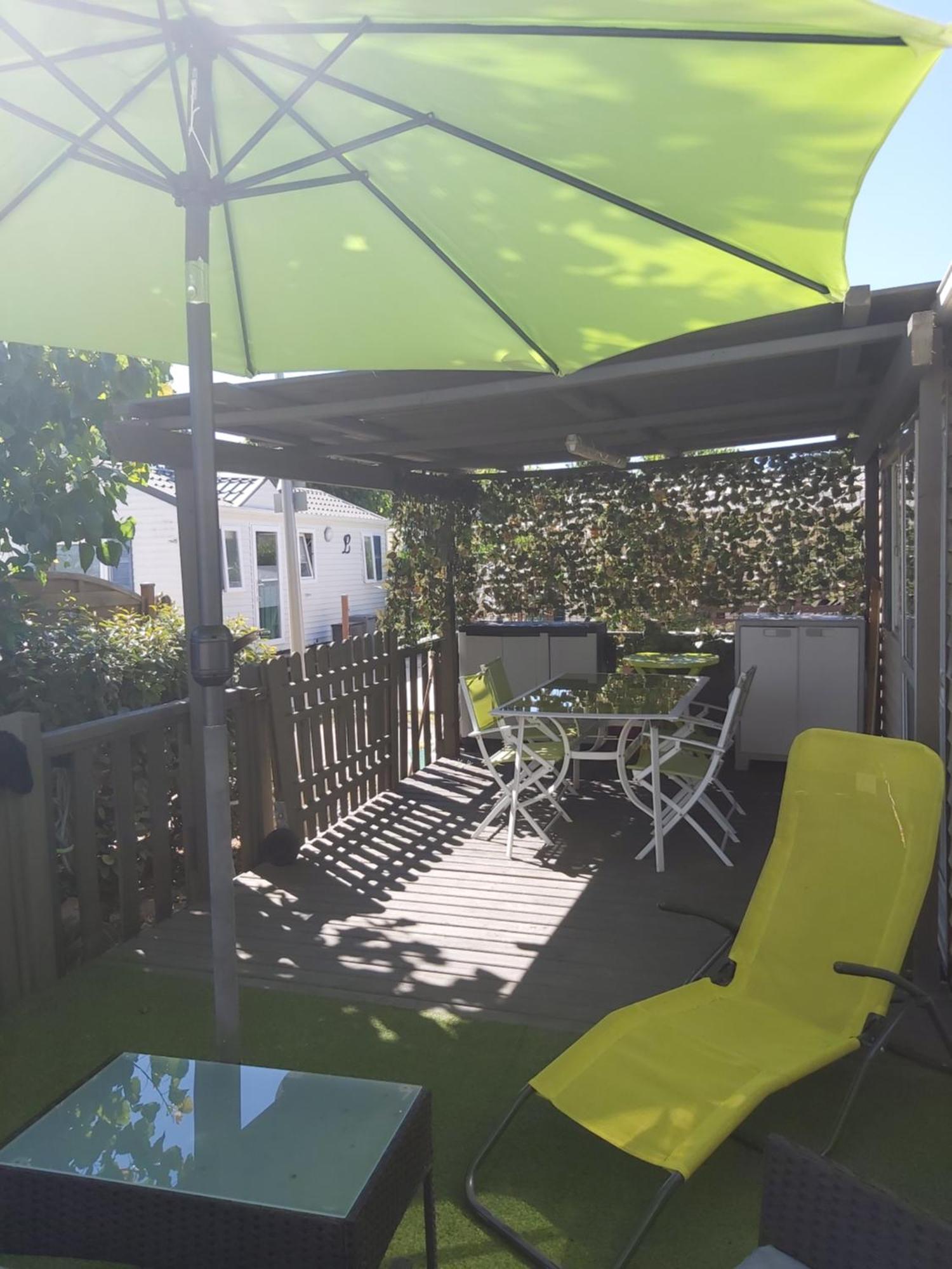 Vacances Familiales Dans Camping Avec Piscine Fréjus 외부 사진